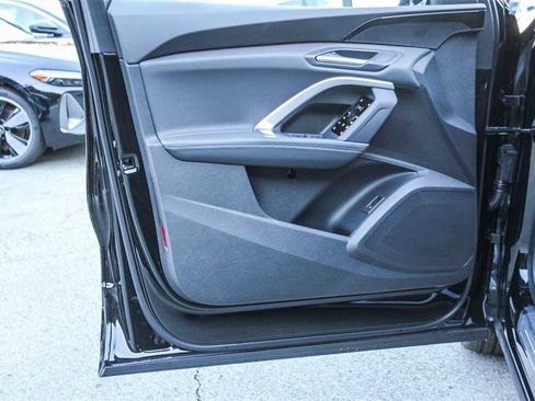 New 2025 Audi Q5 Premium image 22