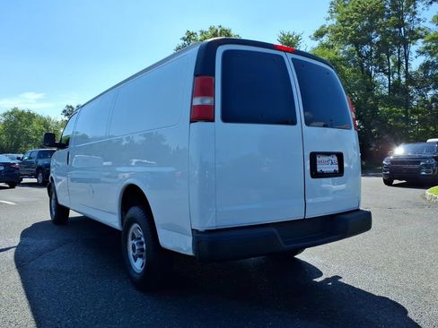 Used 2014 GMC Savana 2500 Extended RWD image 17