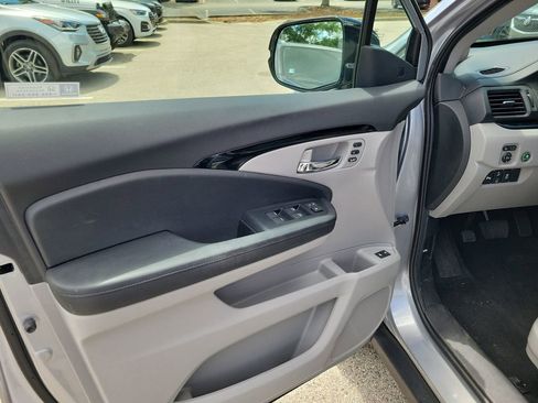 Used 2021 Honda Pilot Elite image 26
