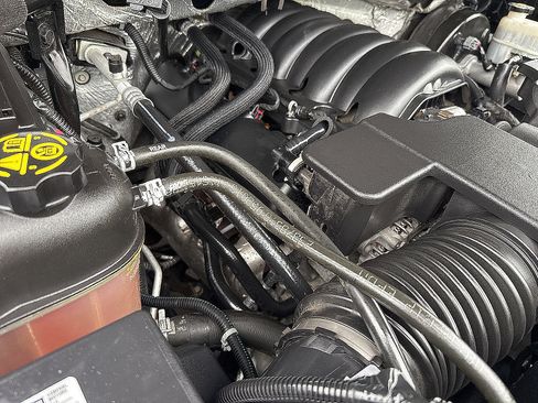 Used 2016 Chevrolet Silverado 1500 LT w/ Midnight Edition AWD/4WD image 29