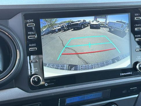 Certified 2023 Toyota Tacoma TRD Off-Road image 16