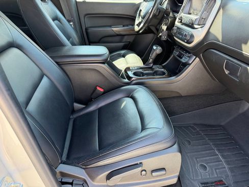 Used 2017 GMC Canyon SLT w/ Driver Alert Package AWD/4WD image 20