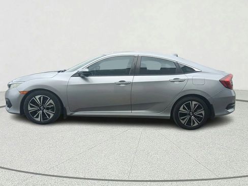 Used 2016 Honda Civic EX-T image 4