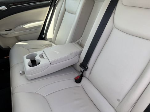 Used 2015 Chrysler 300 Limited w/ 300 Premium Group AWD/4WD image 14