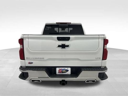 New 2026 Chevrolet Silverado 1500 LTZ w/ LTZ Premium Package AWD/4WD image 17