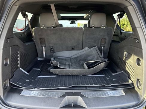 Used 2023 Chevrolet Suburban Z71 w/ Max Trailering Package image 19