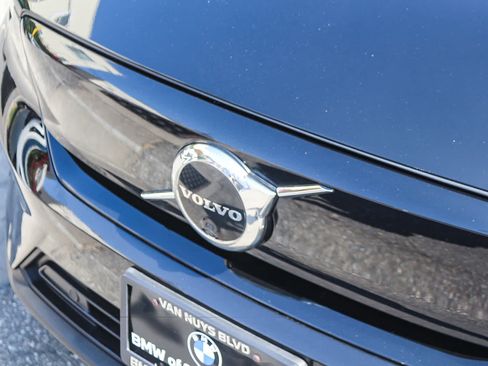Used 2023 Volvo C40 P8 Recharge Ultimate w/ Protection Package Premier AWD/4WD image 11