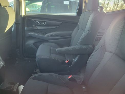 Certified 2024 Subaru Ascent Premium w/ Convenience Package image 8