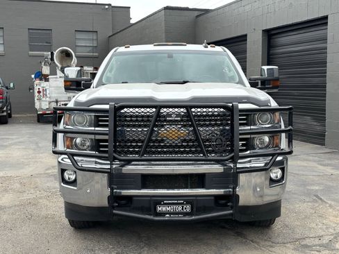 Used 2016 Chevrolet Silverado 3500 LTZ w/ Duramax Plus Package image 2