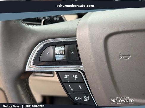 Used 2020 Lincoln Navigator Reserve RWD image 23