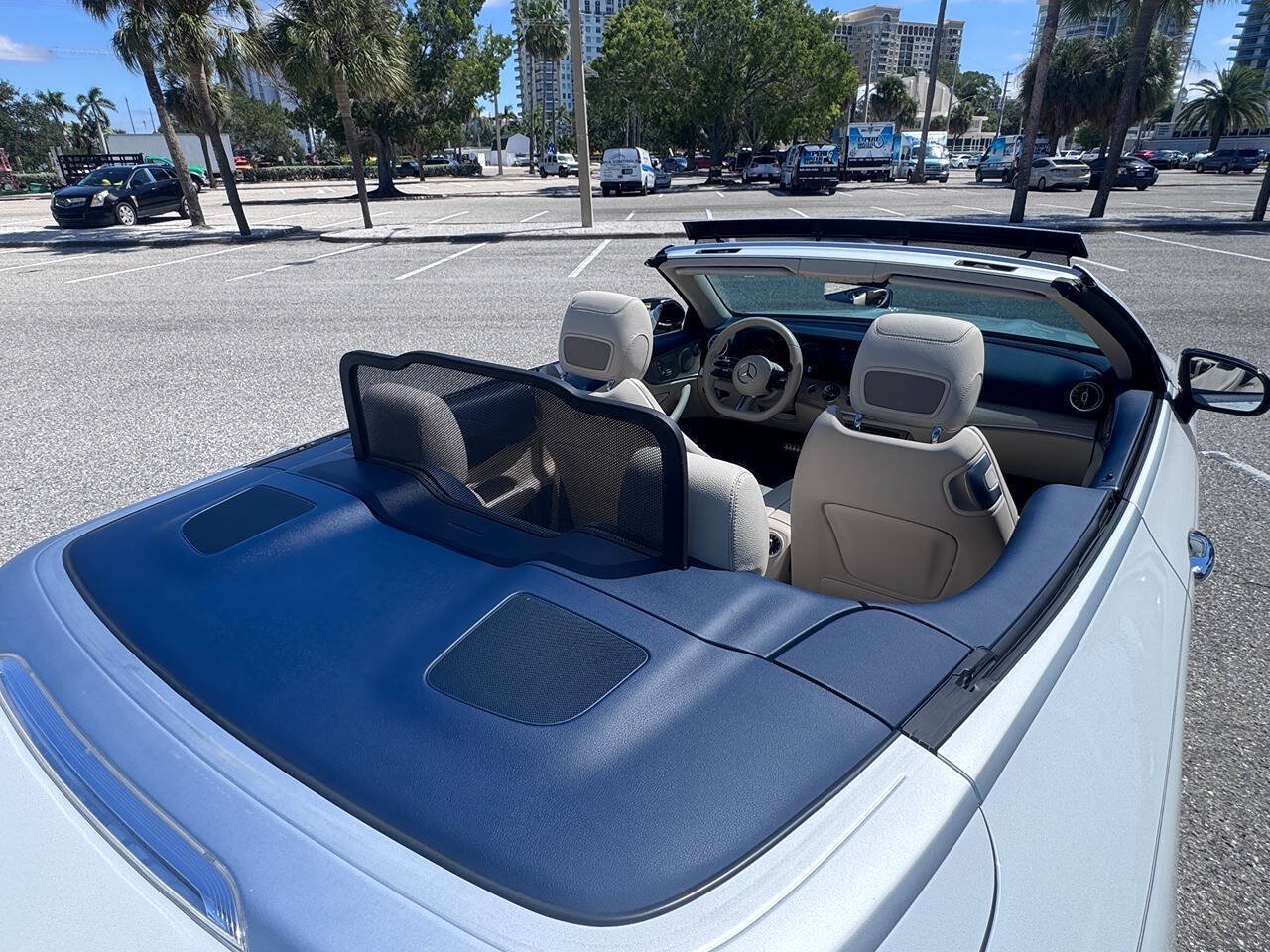 Used 2022 Mercedes-Benz E 450 Cabriolet image 36