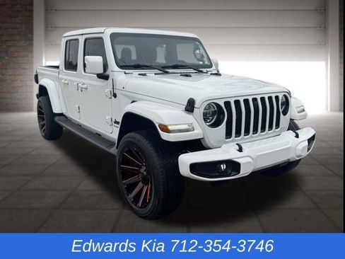 Used 2021 Jeep Gladiator Overland image 8