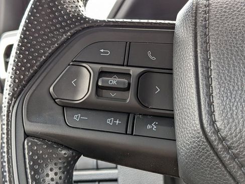 Used 2024 Toyota Tacoma SR AWD/4WD image 12