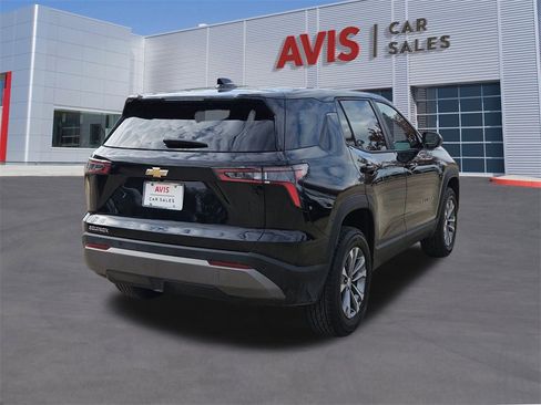 Used 2025 Chevrolet Equinox LT image 6