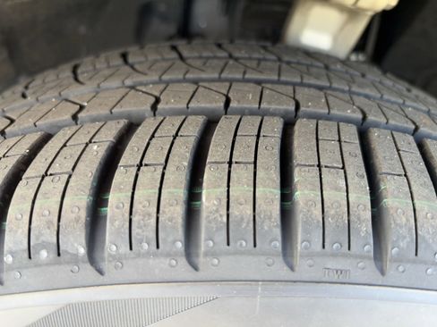 Certified 2024 BMW X5 xDrive40i w/ Premium Package image 12