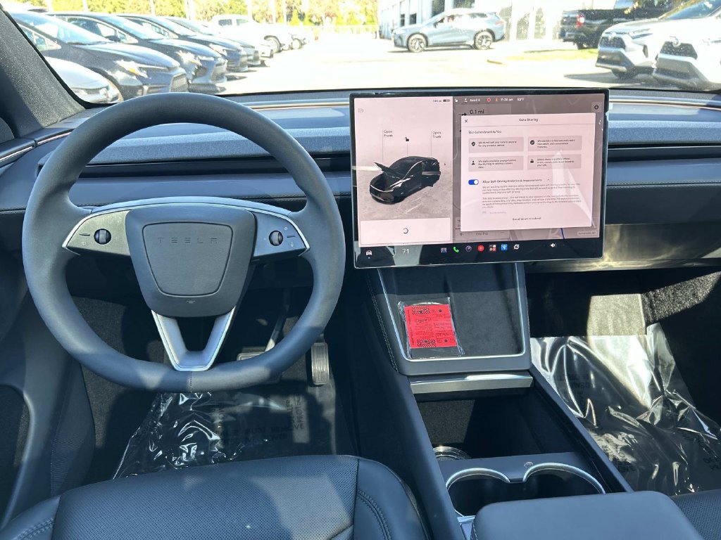 Used 2026 Tesla Model Y Long Range AWD/4WD image 18