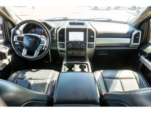 Used 2020 Ford F250 Lariat w/ Lariat Value Package image 18