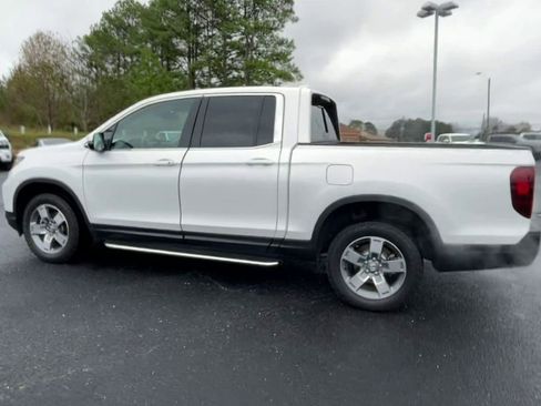 Used 2025 Honda Ridgeline RTL image 6