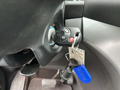 Used 2017 Ford Escape SE AWD/4WD image 17