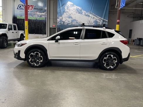 Used 2021 Subaru Crosstrek 2.5i Limited w/ Popular Package #5 AWD/4WD image 2
