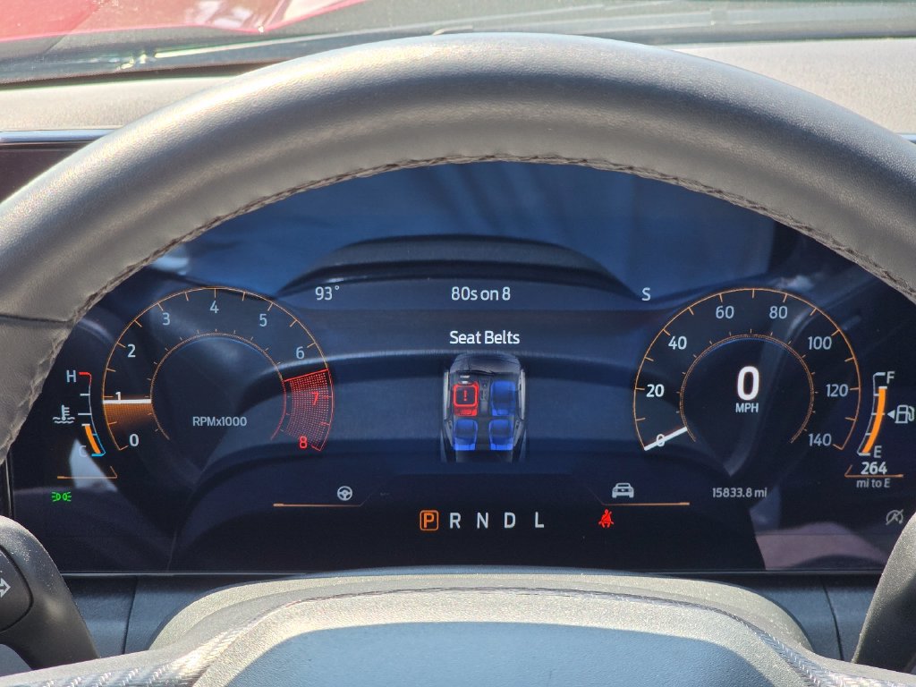 Used 2025 Ford Mustang Coupe RWD image 6