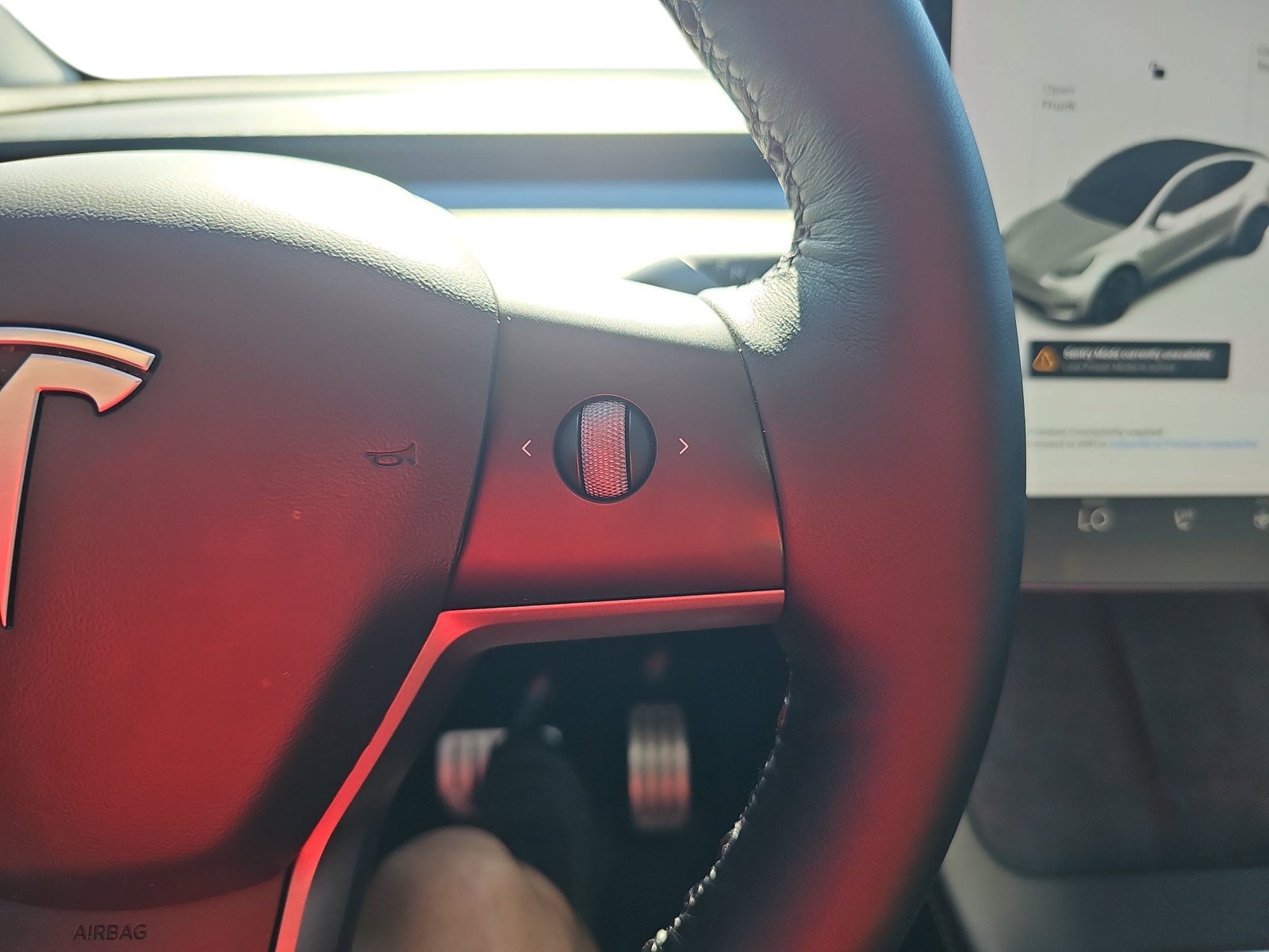 Used 2022 Tesla Model Y Performance AWD/4WD image 15