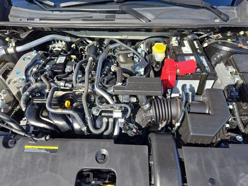 Used 2024 Nissan Sentra SV w/ All-Weather Package FWD image 32