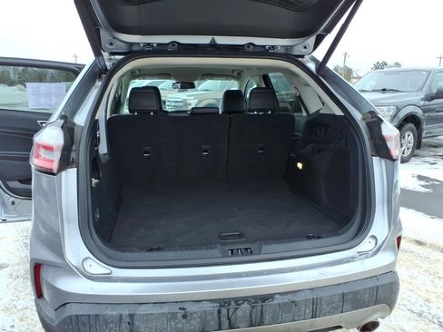 Used 2022 Ford Edge Titanium w/ Equipment Group 301A image 15