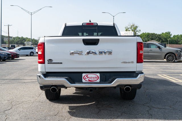 Used 2025 RAM 1500 Big Horn AWD/4WD image 4