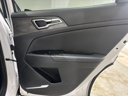 Used 2023 Kia Sportage X-Line w/ X-Line Premium Package image 18