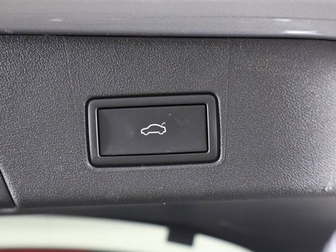 Used 2024 Volkswagen ID.4 Pro S image 22