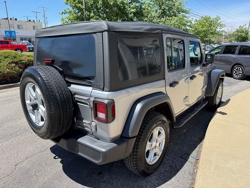 Used 2020 Jeep Wrangler Unlimited Sport S AWD/4WD image 11