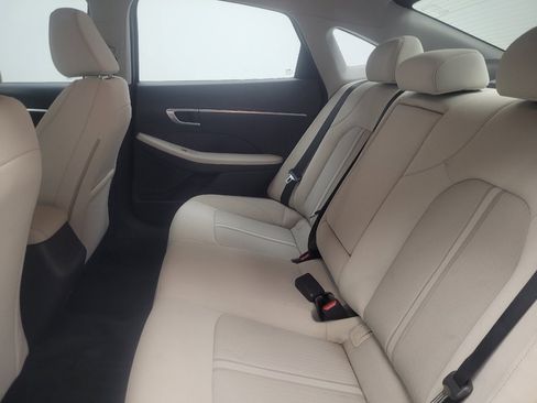 Used 2021 Hyundai Sonata SEL FWD image 18