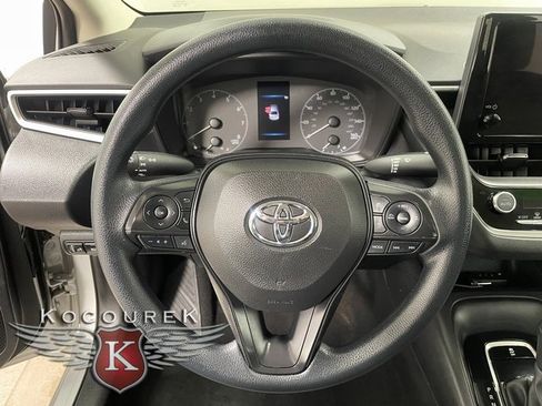 Used 2024 Toyota Corolla LE image 14