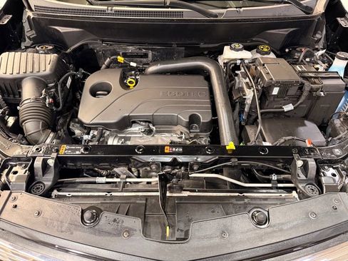 Used 2024 Chevrolet Equinox LT image 6