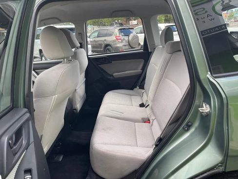 Used 2017 Subaru Forester 2.5i w/ Alloy Wheel Package AWD/4WD image 12