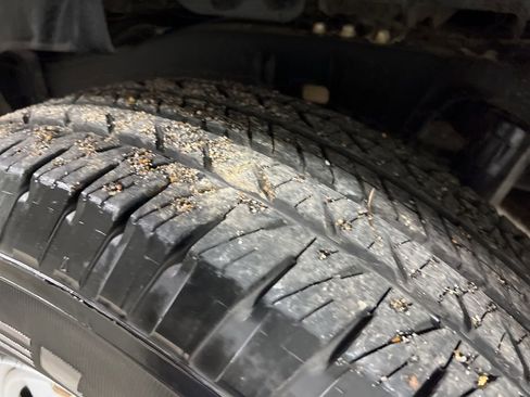 Used 2013 Toyota Tacoma PreRunner image 32