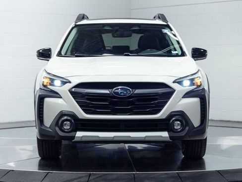 Used 2024 Subaru Outback Limited AWD/4WD image 5