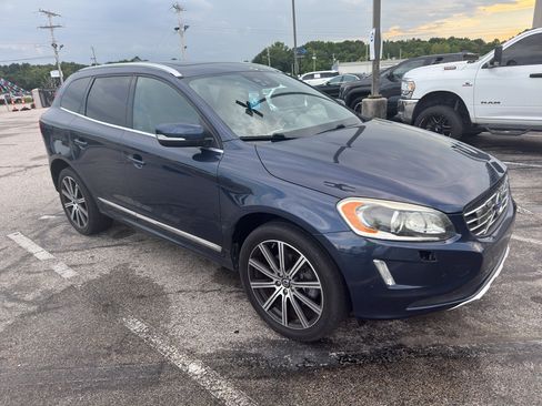 Used 2015 Volvo XC60 T6 Platinum FWD image 3