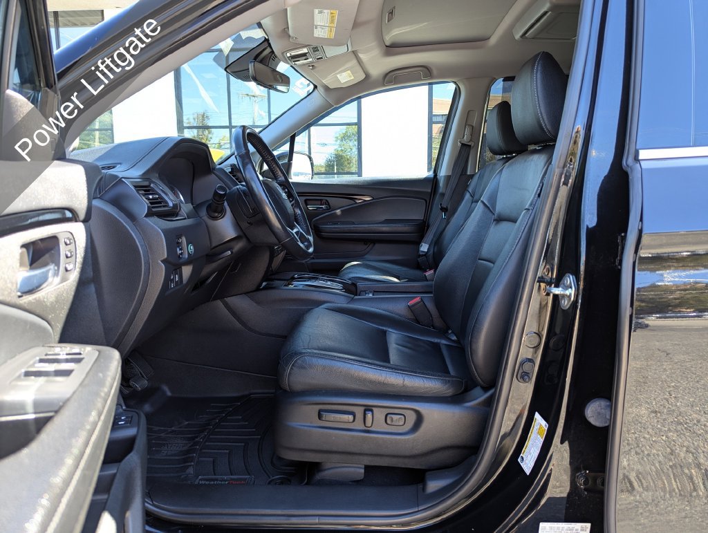 Used 2019 Honda Pilot Touring image 14