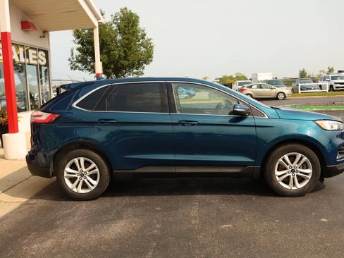 Used 2020 Ford Edge SEL w/ Convenience Package AWD/4WD image 4