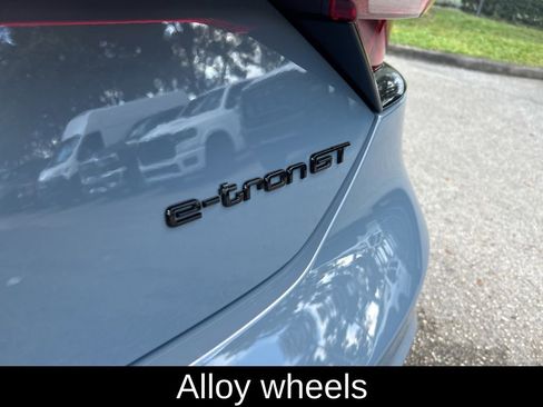 Used 2024 Audi RS e-tron GT w/ Carbon Performance Package image 17