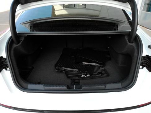 Used 2025 Audi A3 2.0T Premium image 25