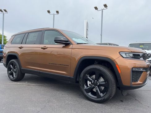 New 2026 Jeep Grand Cherokee L Limited AWD/4WD image 52