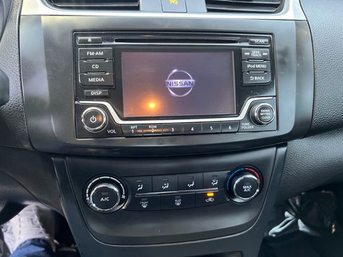 Used 2018 Nissan Sentra S FWD image 21