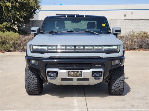 Used 2024 GMC Hummer EV 3X w/ Extreme Off-Road Package image 2