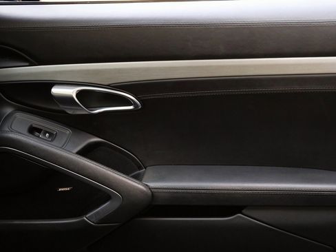 Used 2017 Porsche 911 Targa 4S image 16