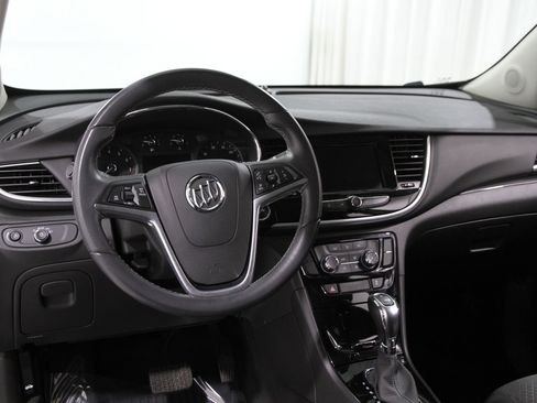 Certified 2022 Buick Encore Preferred w/ Safety Package image 6