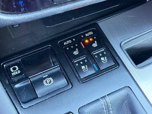 Used 2022 Lexus RX 450h F Sport image 33