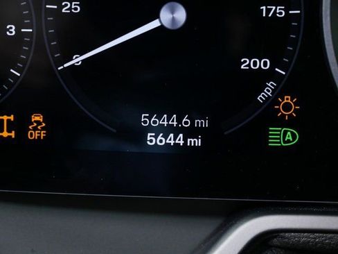 Certified 2024 Porsche 911 Carrera 4S image 12